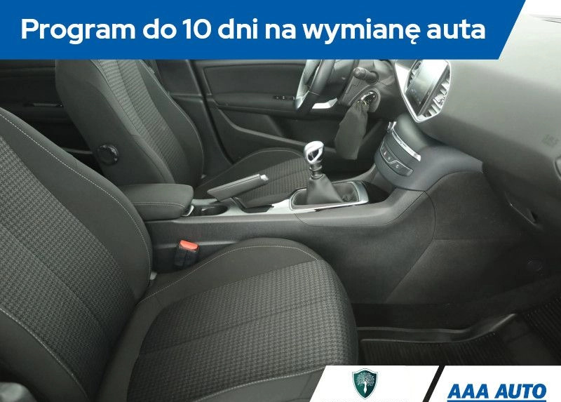 Peugeot 308 cena 46000 przebieg: 164853, rok produkcji 2019 z Kłodawa małe 232